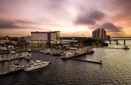 Downtown Historic District Hotel | Luminary Hotel & Co., Autograph Collection