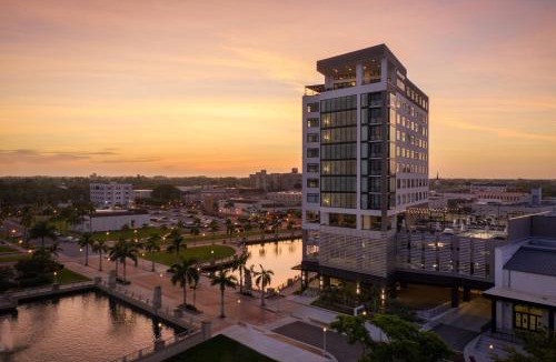 Downtown Historic District Hotel | Luminary Hotel & Co., Autograph Collection