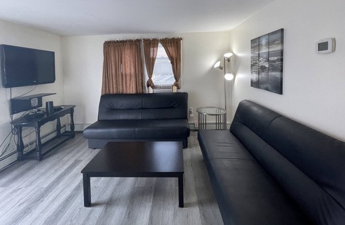 Ortley Beach Apartment | Luscious Homes By the Sea LLC (Vacation Apartment Rental)