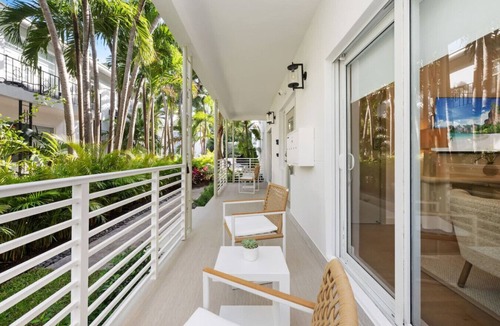West Avenue Condo | Lux Designer Apt 2BR/2BA in the Heart of MIA Beach