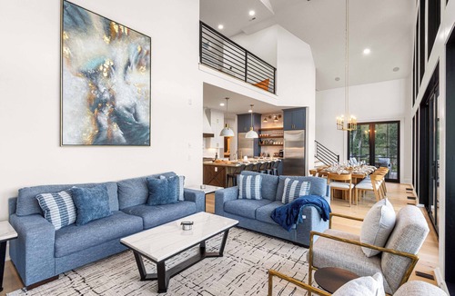 Arley House | Lux Lakefront Designer Home w/Gameroom, Sleeps 24