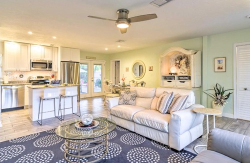 United Central House | Luxe Home with Pool and Hot Tub, Mins to St Pete Beach