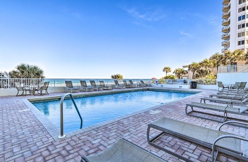 Seawinds Condo Apartment | Luxe Oceanfront Condo with Pool, Beach Access and Gear