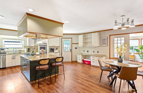Fayetteville House | Luxe, Pet Friendly Retreat near Trilith/US Soccer Training