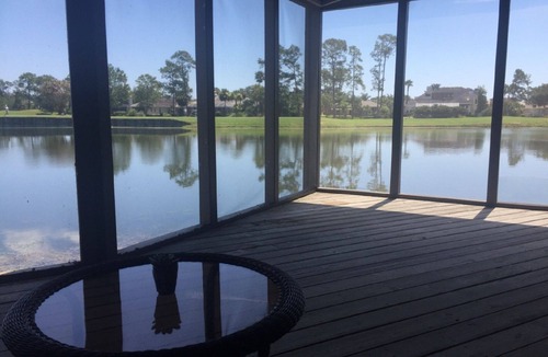 Sawgrass Condo | Luxe Sawgrass Country Club Condo in Little Bay Harbor - Fall Specials