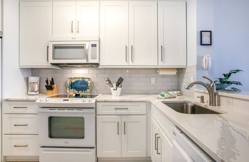 Amelia City Condo | Luxe, Updated, Oceanfront Condo with Ground-Floor Patio, WiFi & Shared Pool