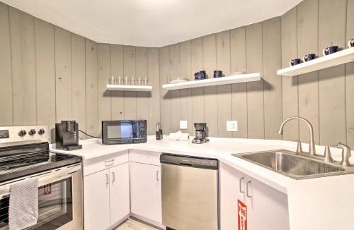 Galt Mile Apartment | Luxe Waterfront Ft Lauderdale Condo with Beach, Pool apts