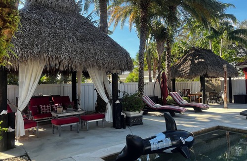 Ludlam Apartment | Luxsurgey:1BedroomTropicalOasisResidenceZip33165
