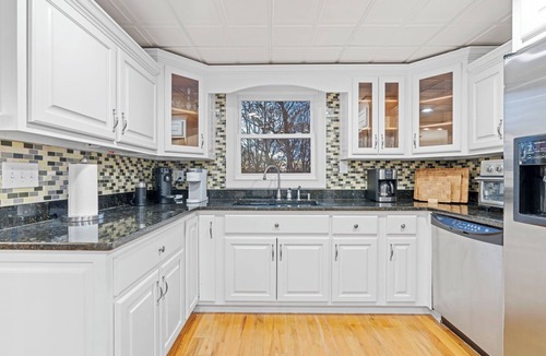 Morganton Cottage | Luxuries of a Hotel Stay. Convenience of Home.