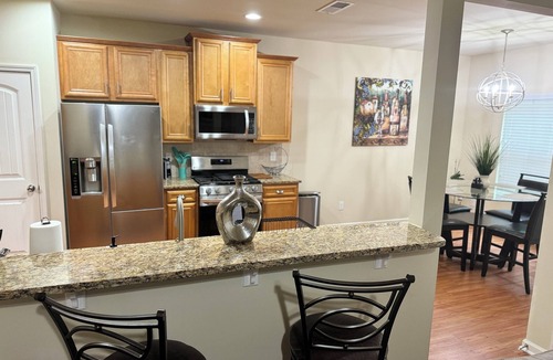 Cliftondale House | Luxurious 4 bedroom Gem in very quiet neighborhood n