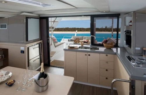 Key West Boat Rental | Luxurious 40' Sailing Yacht located in a beautiful resort! VRBO NEW OFFER!