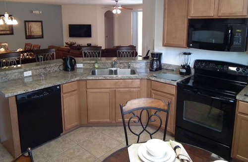 Cypress Pointe Villa | Luxurious 5 Bedroom Villa With South Facing Swimming Pool