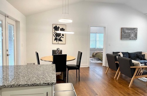 Belvedere Park House | Luxurious and Charming 3-bedroom house in Decatur