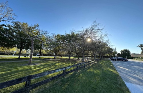 Country Walk House | Luxurious and Spacious House - 4/3 - Pool BBQ