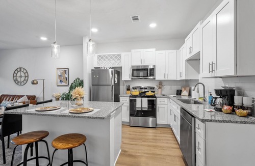 Yulee Apartment | Luxurious Apartments - Pool Gym Bikes