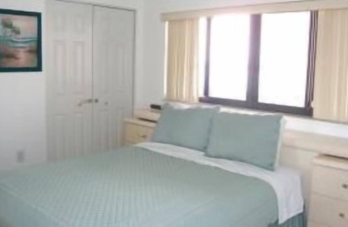 Sand Key Condo | Luxurious Beach Front condo