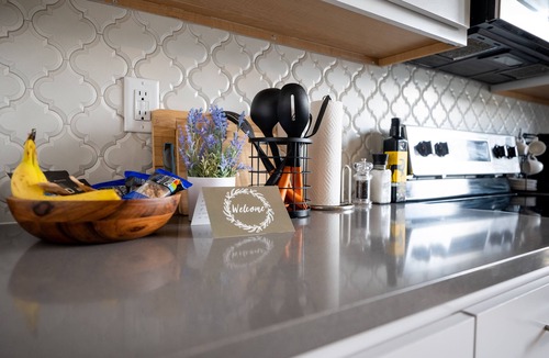 Northside House | Luxurious Escape in North Chatt / Breathe Easy