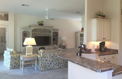 Fernandina House | Luxurious Fernandina Village Rental with Golf Cart Adventure Awaits!