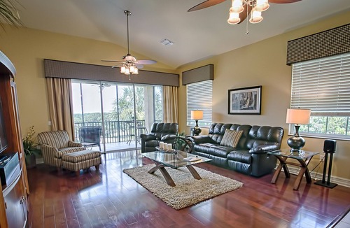 Howey-in-the-Hills Condo | Luxurious Golf Front Condo overlooking the 5th Tee on the El Campeon Course