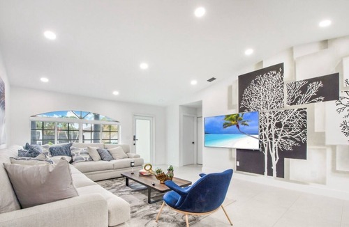 Richmond West House | Luxurious house in Miami/Mini Golf/Heated pool/20