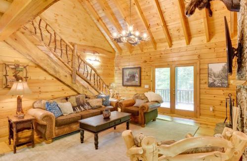 Cleveland House | Luxurious Mountain Cabin with Chestatee River Access