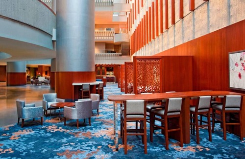 Peachtree Center House | Luxurious Queen Room for a Group Staycation Gym