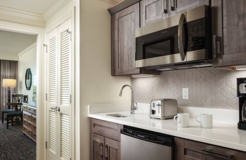 Estero Resort | Luxurious studio at Hyatt Coconut Cove! Fantastic resort!