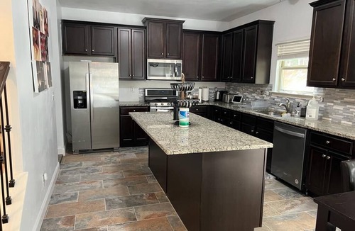 Lithia Springs House | Luxurious vacation home @ Thornton Rd in Lithia Springs