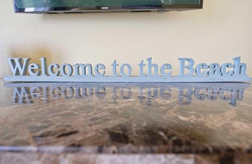 Brush - Stewarts House | Luxury 17th Floor 1 BR Condo Direct Oceanfront Wyndham Ocean Walk Resort Daytona Beach | 1702