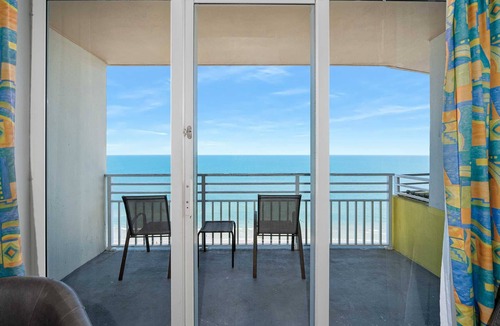 Brush - Stewarts Condo | Luxury 17th Floor 1 BR Condo Direct Oceanfront Wyndham Ocean Walk Resort Daytona Beach | 1708