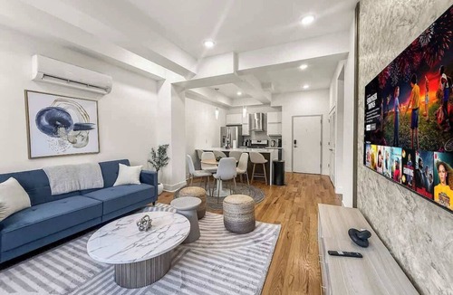 Olde Kensington Apartment | Luxury 1BD | Sleeps 4 | Northern Liberties
