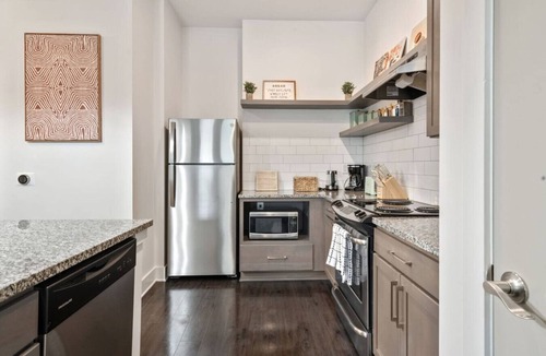 Reynoldstown Apartment | Luxury 1BR w/Terrace & Parking by Beltline