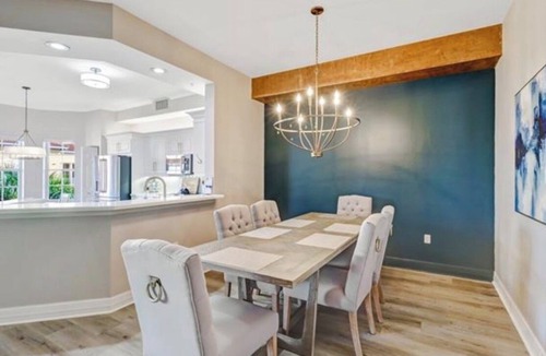 Redevelopment Area Condo | Luxury 2 Bed 2 Bath Penthouse Bayfront Condo off 5th Avenue