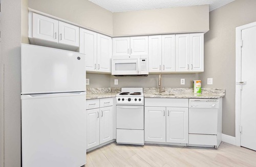 Brush - Stewarts Condo | Luxury 21st Floor 3 BR Condo Direct Oceanfront Wyndham Ocean Walk Resort Daytona Beach | 2123