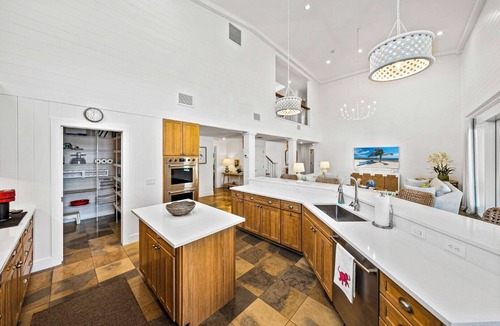 Boca Grande House | Luxury - 255 Wheeler - 6 bedrooms - sleeps 12 - Pool - 2 block from the Beach!