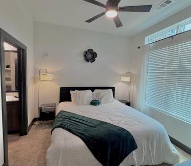 East Side Apartment | Luxury 2BR - Near Downtown Atlanta