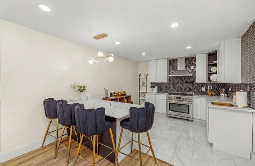 Antioch House | Luxury 3-BR house w/Custom Media Center in vibrant Nashville, 16 mns to Dwntwn