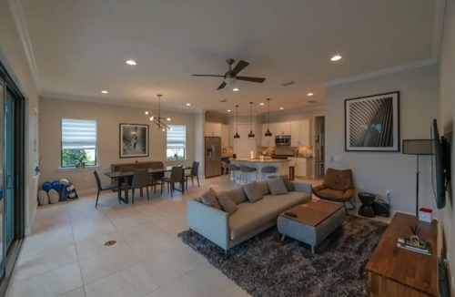 Estero House | Luxury 4BR 4Bth house, pool,AC and WiFi in enjoyable Miromar Lakes,Naples area