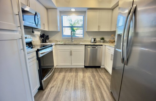 East County Civic Group House | Luxury 4BR Getaway with Private Pool & Cozy Vibes!