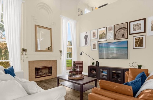 Ventura House | Luxury 4BR Home at Ventura Golf and Country Club