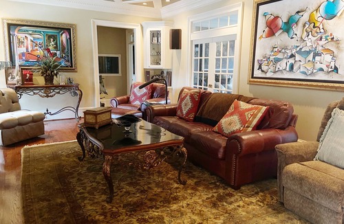 Martinez House | Luxury 4BR House. Only 5.4 miles from Augusta National Golf Club.