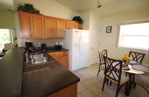 Sandy Ridge Villa | Luxury 5 Bed 3 Bath Villa, South Facing Pool & Spa, Games Room, Quiet Location