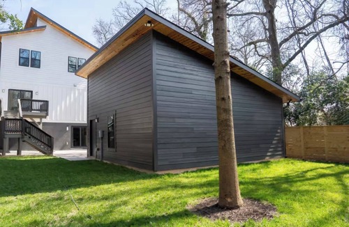 Charlotte House | Luxury 5BR Charlotte Home, Near uptown & Airport!