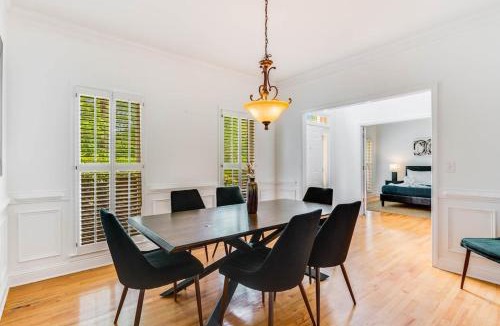 Conyers House | Luxury 5BR Oasis, Sleeps 10, Pool, Office, Deck