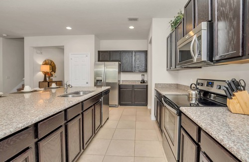 West Haven Villa | Luxury 6 bedroom 5 bathroom with Spa and Games Room Brand New Modern Furnishings