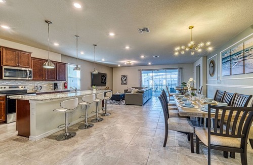 Davenport Resort | Luxury 8BR Retreat | Private Pool, Spa & Resort Amenities | Near Disney