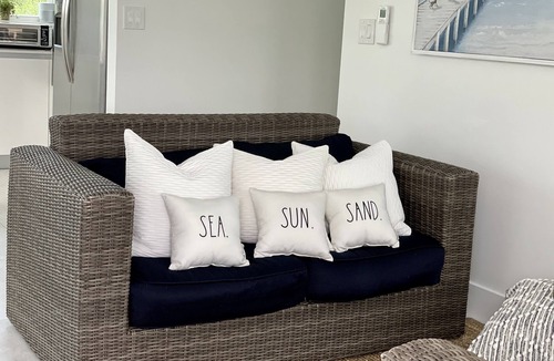 Big Pine Key House | Luxury and Lovely Water Front House