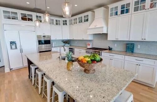 Bradenton Beach House | Luxury BEACHFRONT Beach House - Pool & Spa - Direct Gulf Access - Entire Home
