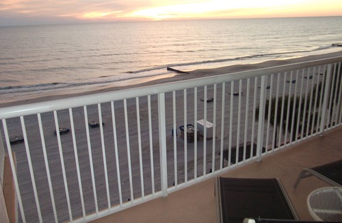 Madeira Beach Condo | Luxury Beachfront Condo, Beach, Pool, Hot-Tub!