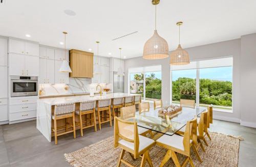 Cocoa Beach House | Luxury Cocoa Beach Oceanview Beach House Heated Private Pool, Spa & Beach Access Sleeps 12